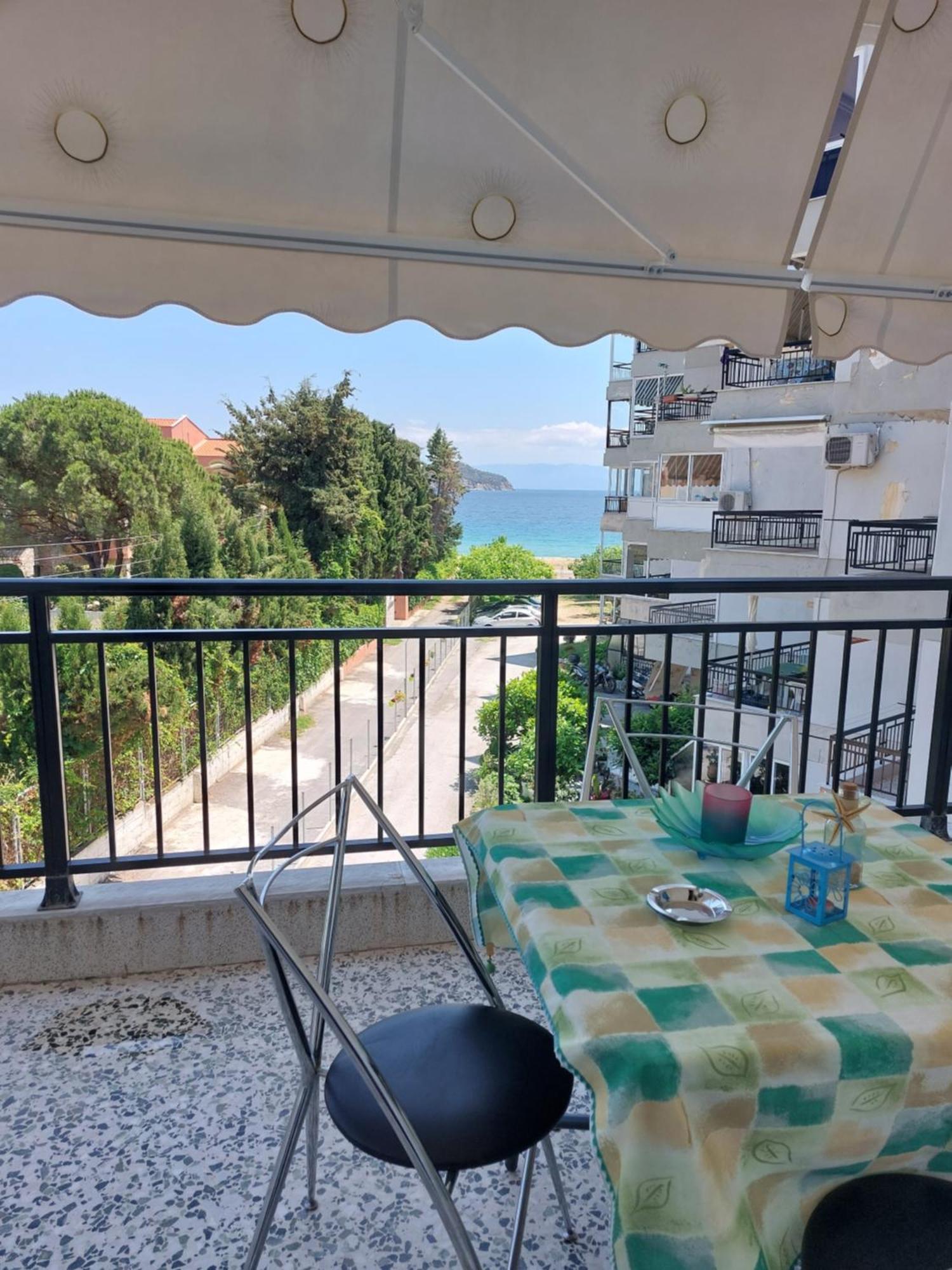Luminosa Seaview Apartment Nea Iraklitsa Εξωτερικό φωτογραφία